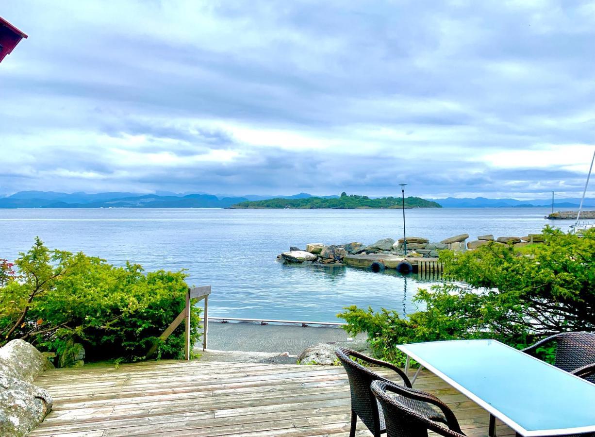 Sjoberg Hotell Og Ferie Leiligheter Østhusvik 외부 사진