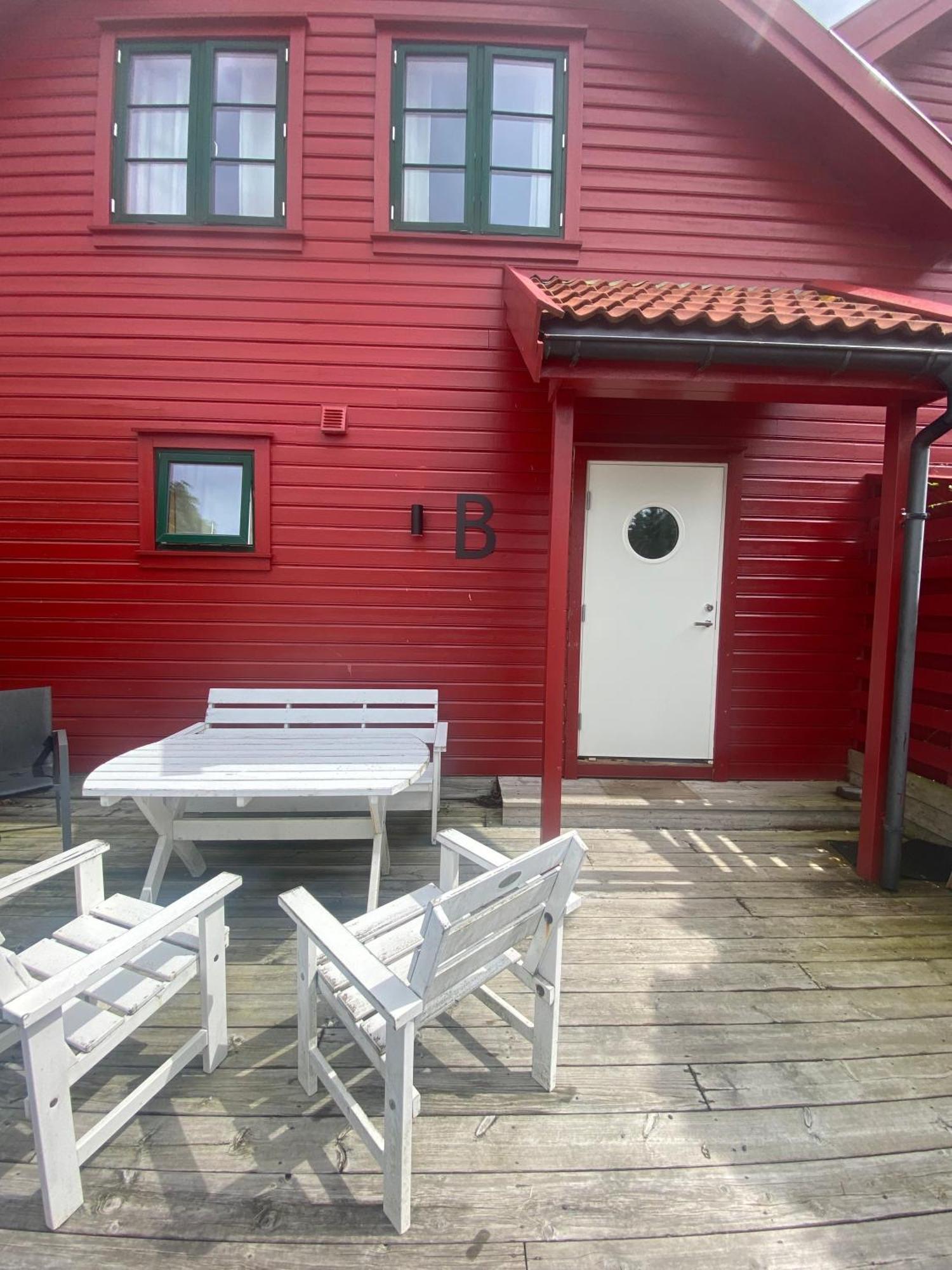 Sjoberg Hotell Og Ferie Leiligheter Østhusvik 외부 사진
