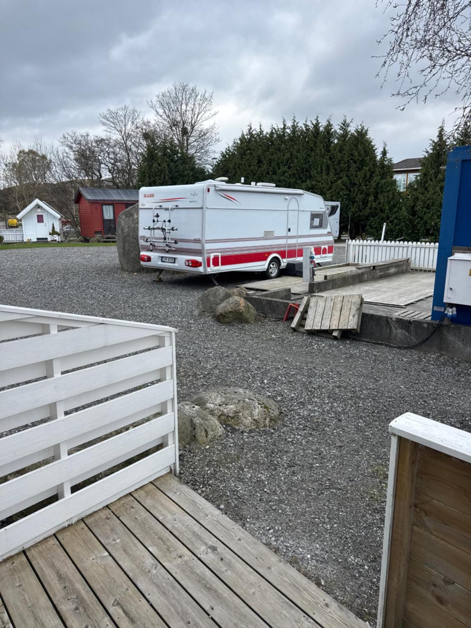 Sjoberg Hotell Og Ferie Leiligheter Østhusvik 외부 사진